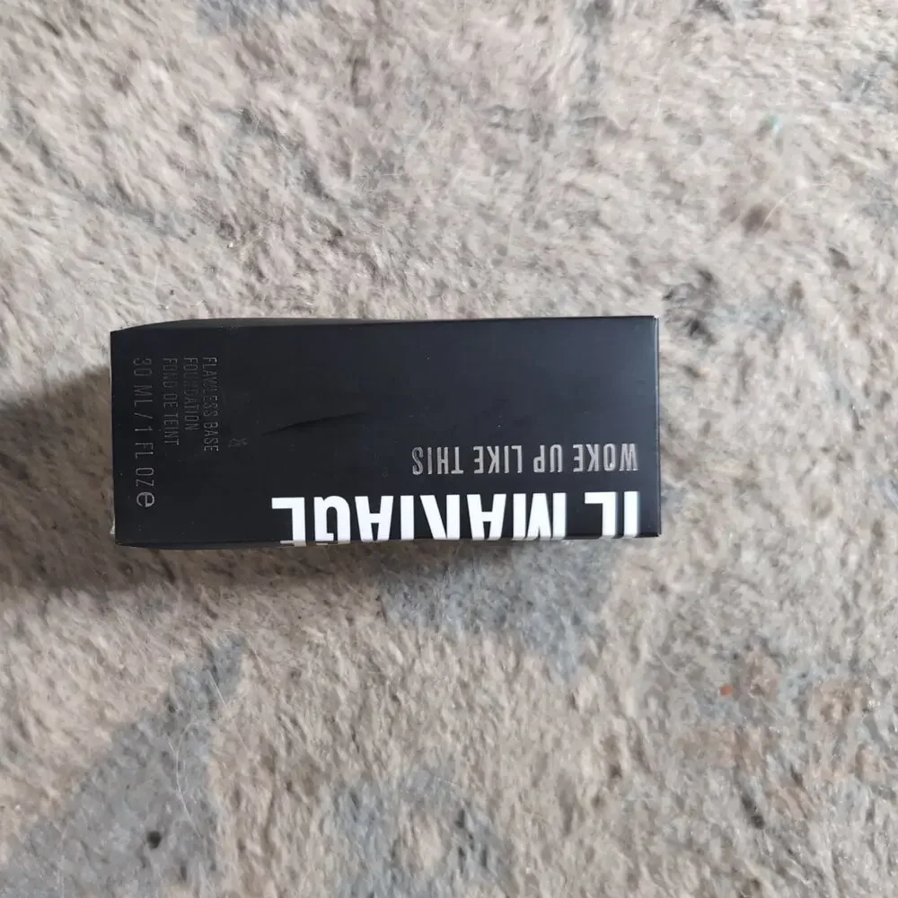 Il Makiage Woke Up Like This Flawless Base Foundation CL 075 New Buildable Matte